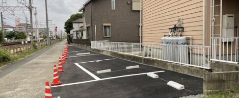 【駐車場】　愛知県清須市西枇杷島町芳野